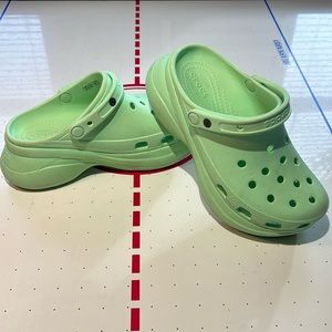 CROCKS (W8)